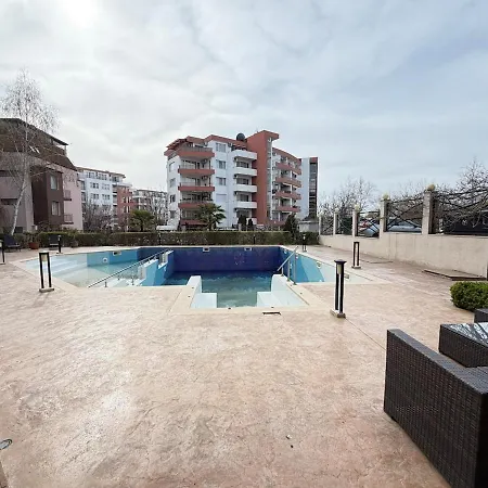 Omega K Apartmán *
